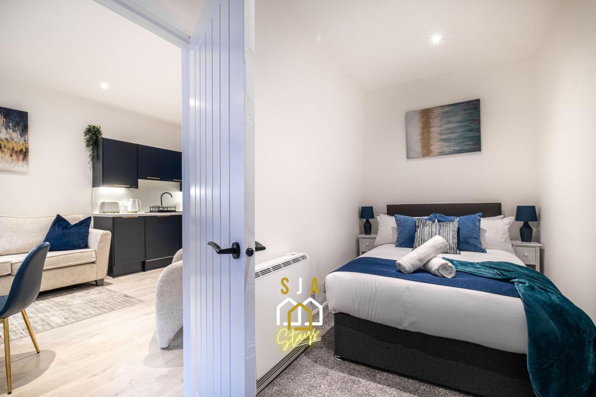 Holburn Hideaway - Sja Stays - Modern 2 Bed Apartment 阿伯丁 外观 照片