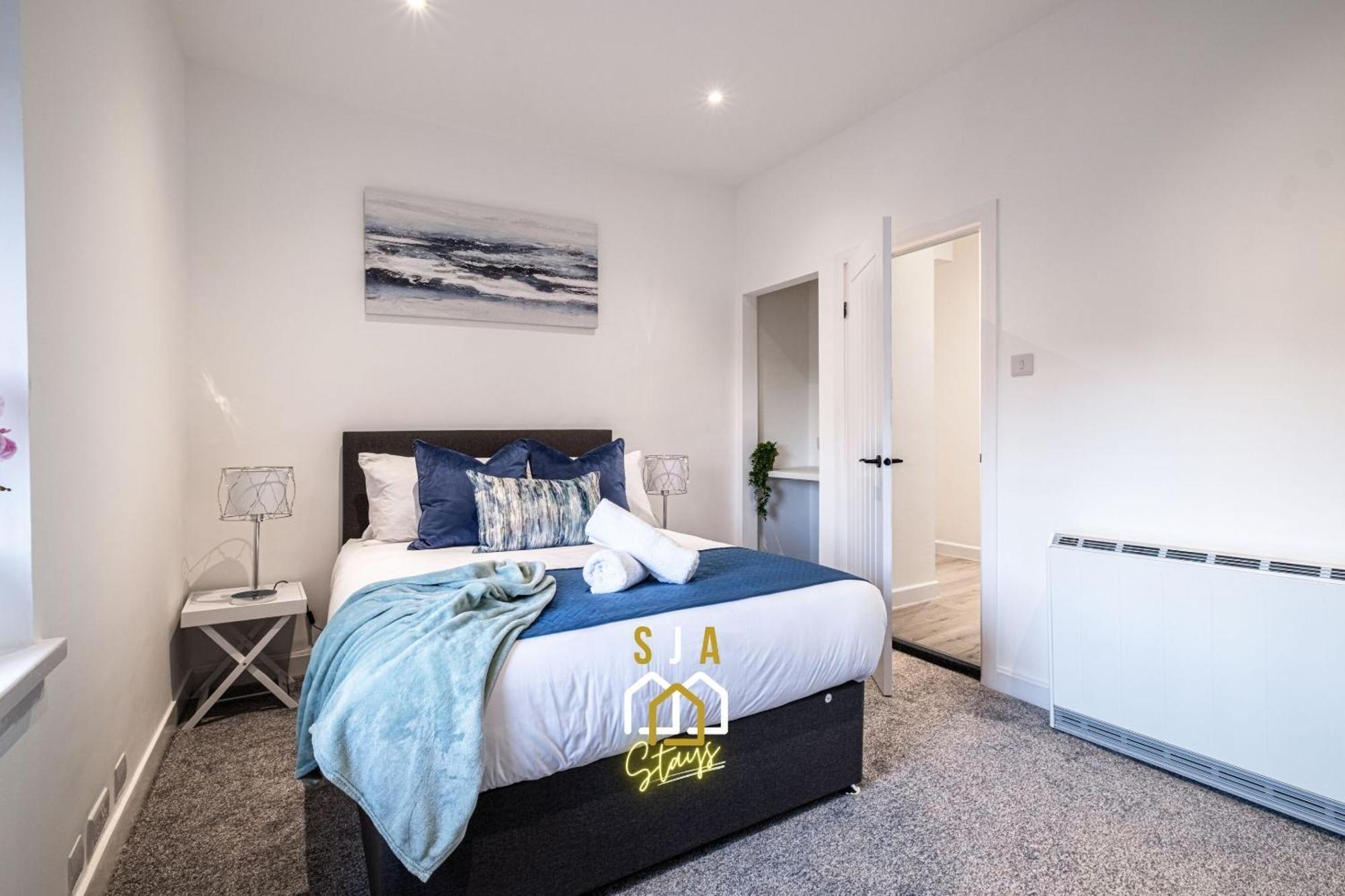 Holburn Hideaway - Sja Stays - Modern 2 Bed Apartment 阿伯丁 外观 照片